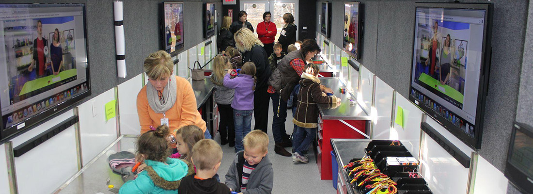 Mobile Classroom with Students